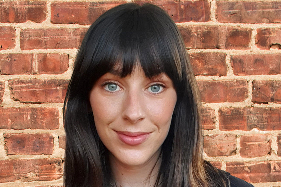 Bronwyn Bate